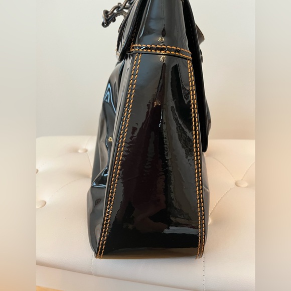 Leather brand name bag - Picture 5 of 8